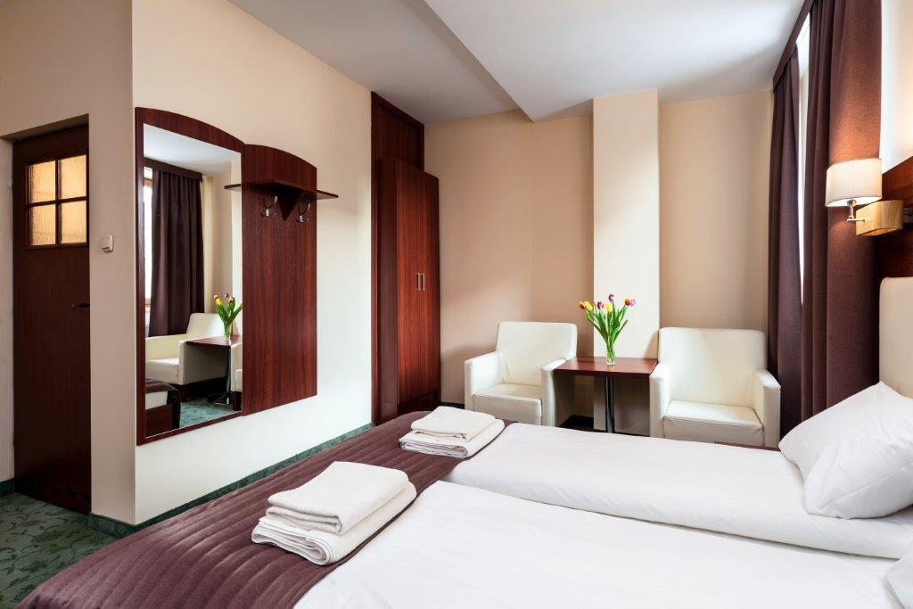 Hotel Mlyn ルブリン エクステリア 写真