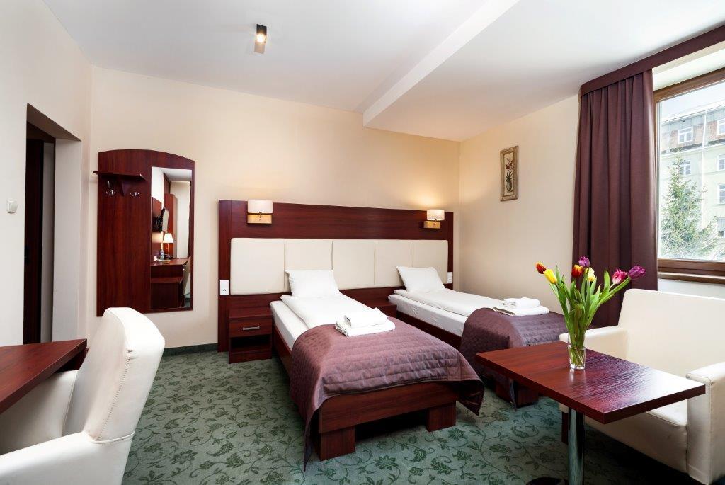 Hotel Mlyn ルブリン エクステリア 写真